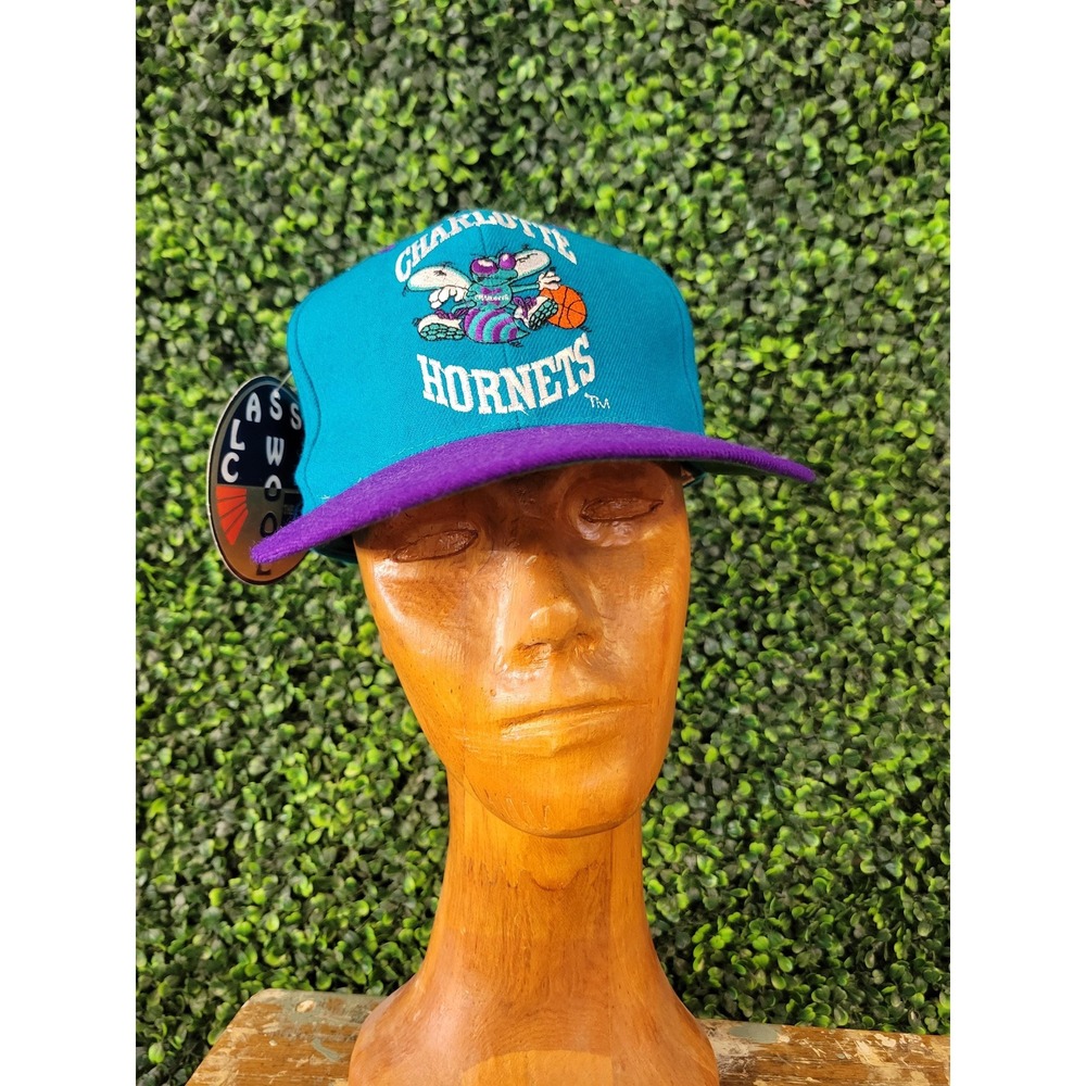 vtg 90s CHARLOTTE HORNETS WOOL Hat // Carolina nba Grossman 6 panel sports fan